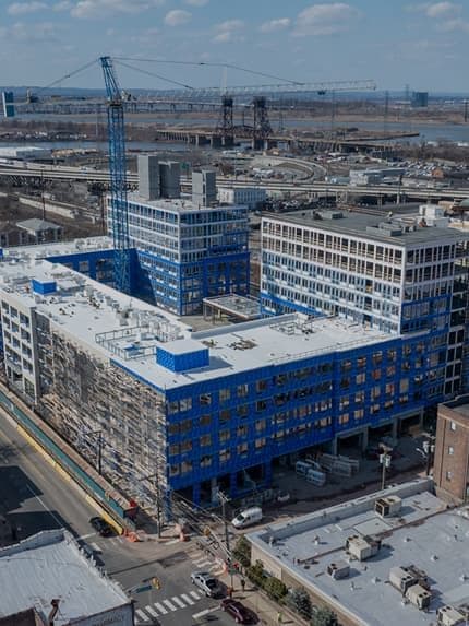 Altree & LanTree Partner to Expand into U.S. Market mobile.jpg